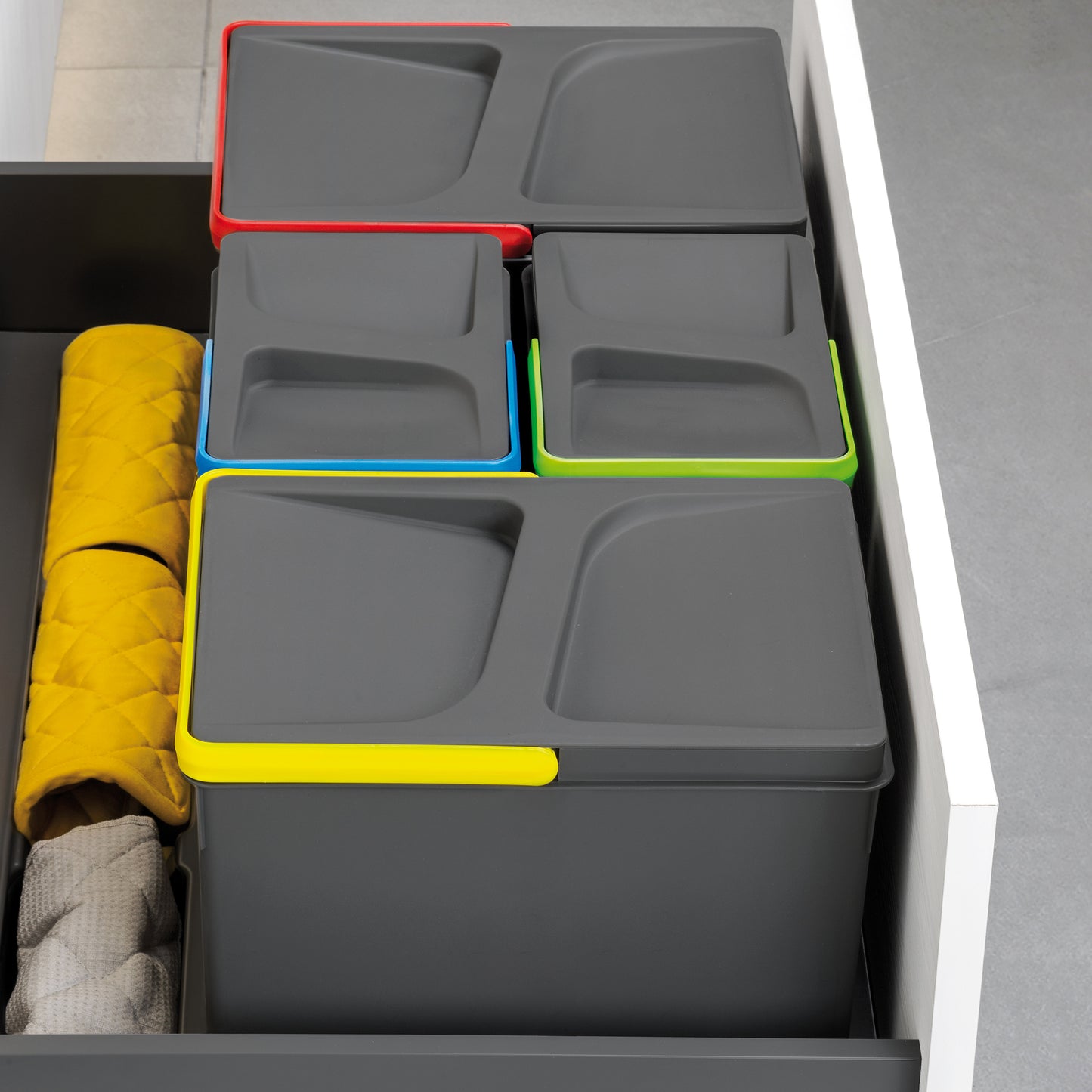 Emuca Kit di contenitori per la raccolta differenziata per cassetti da cucina Recycle Altezza Recycle 216 mm, 2x12 lt, Grigio antracite Tecnoplastica