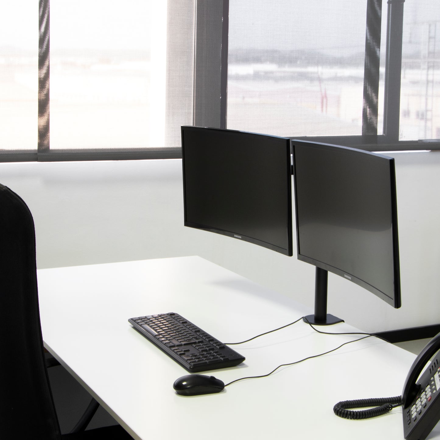 Emuca Supporto per monitor da tavolo inclinabile e girevole a 360°, doppio, acciaio, Verniciato nero