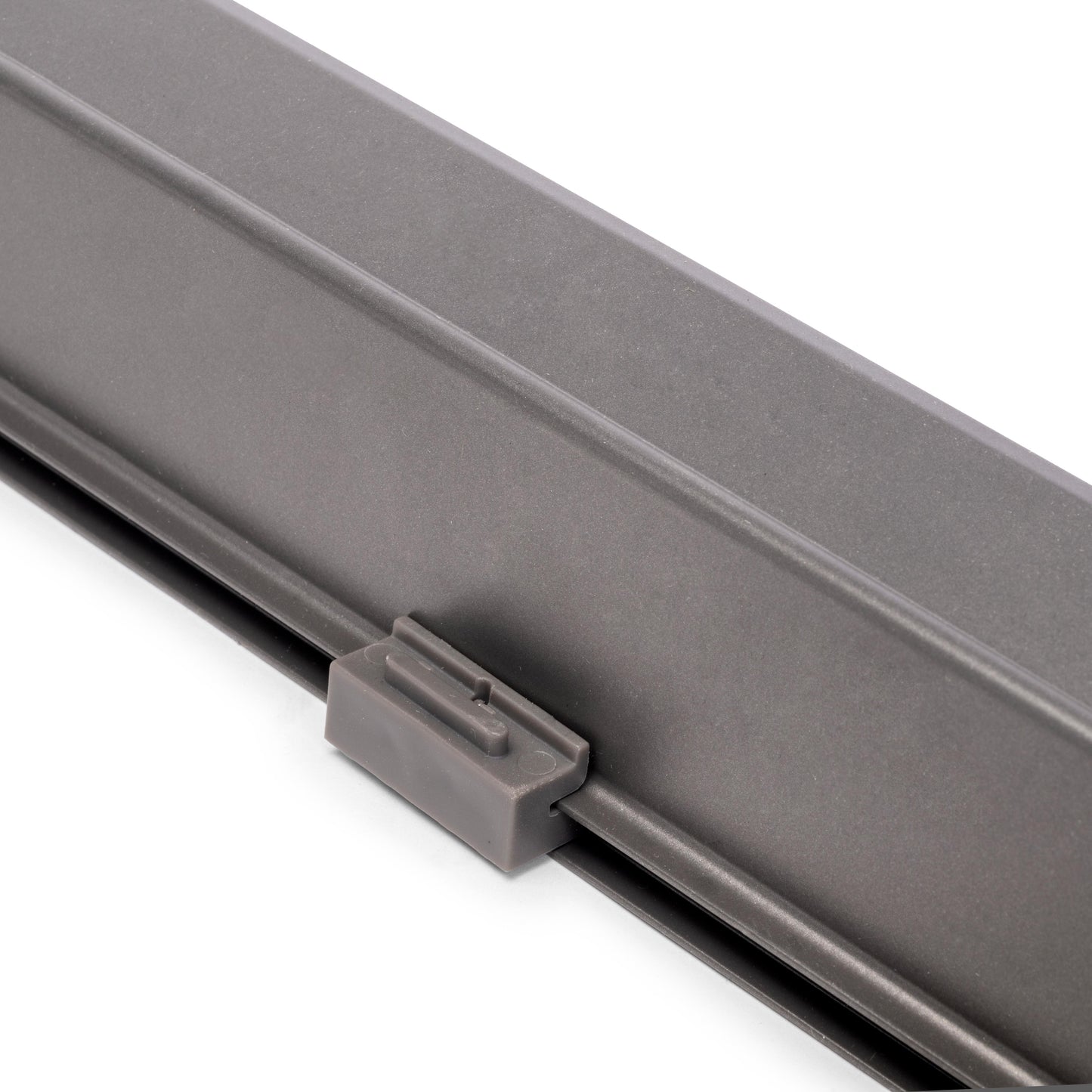Emuca Telaio con guide a estrazione totale e chiusura morbida per accessori per armadi Quartz, 612-638mm, Alluminio e plastica, Titanio