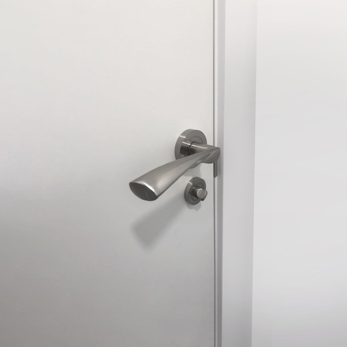 Set di Nottolino su rosetta rotonda per porta interna.