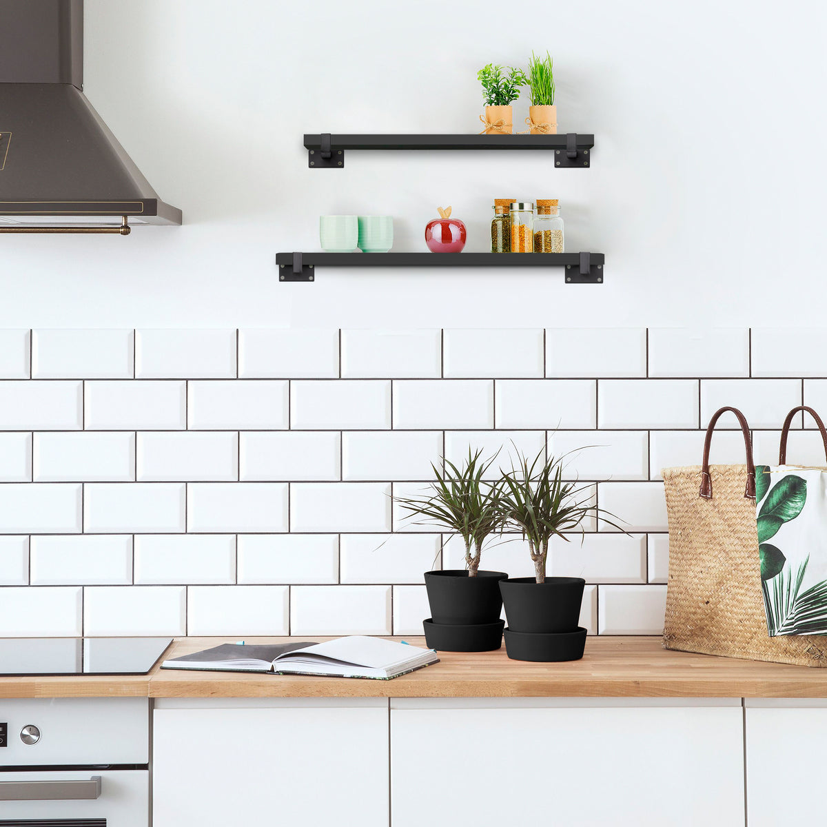 Set di supporti per mensole in legno Shelf dritto con tubo quadro