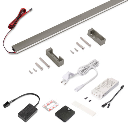 Emuca Kit barra per armadio Luxe, striscia LED 4,5x8 Neonlynx V, sensore di movimento RF Smart e convertitore Smart (24V DC), lunghezza 900mm, Luce Bianco calda 2.700K, Tecnoplastica e Alluminio, Titanio